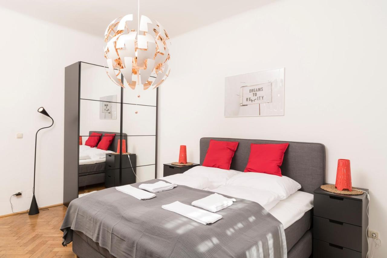 Graz City Apartments Bagian luar foto
