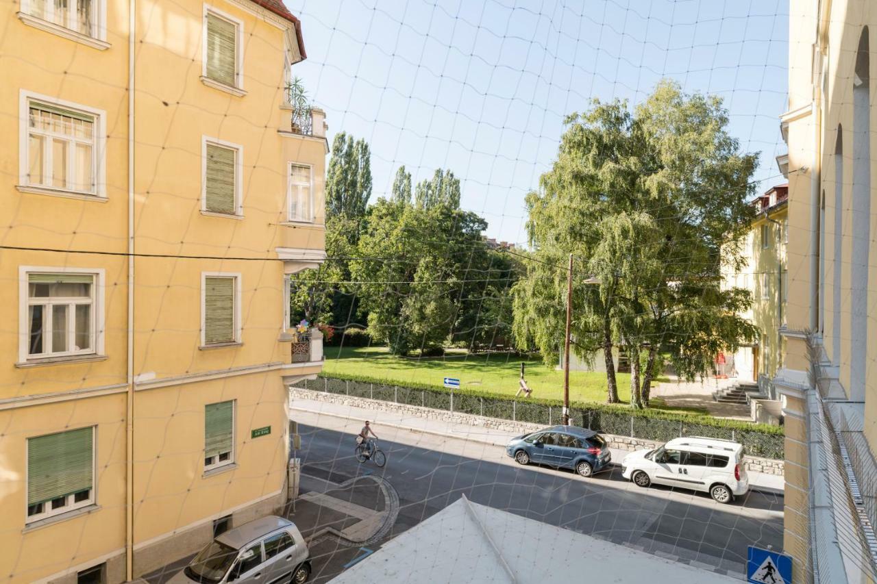 Graz City Apartments Bagian luar foto